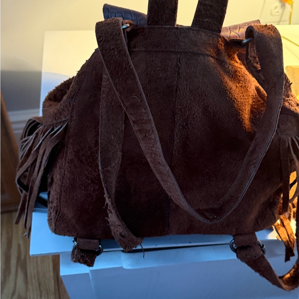 Suede/Leather Croc Pattern Convertible Backpack/C… - image 4